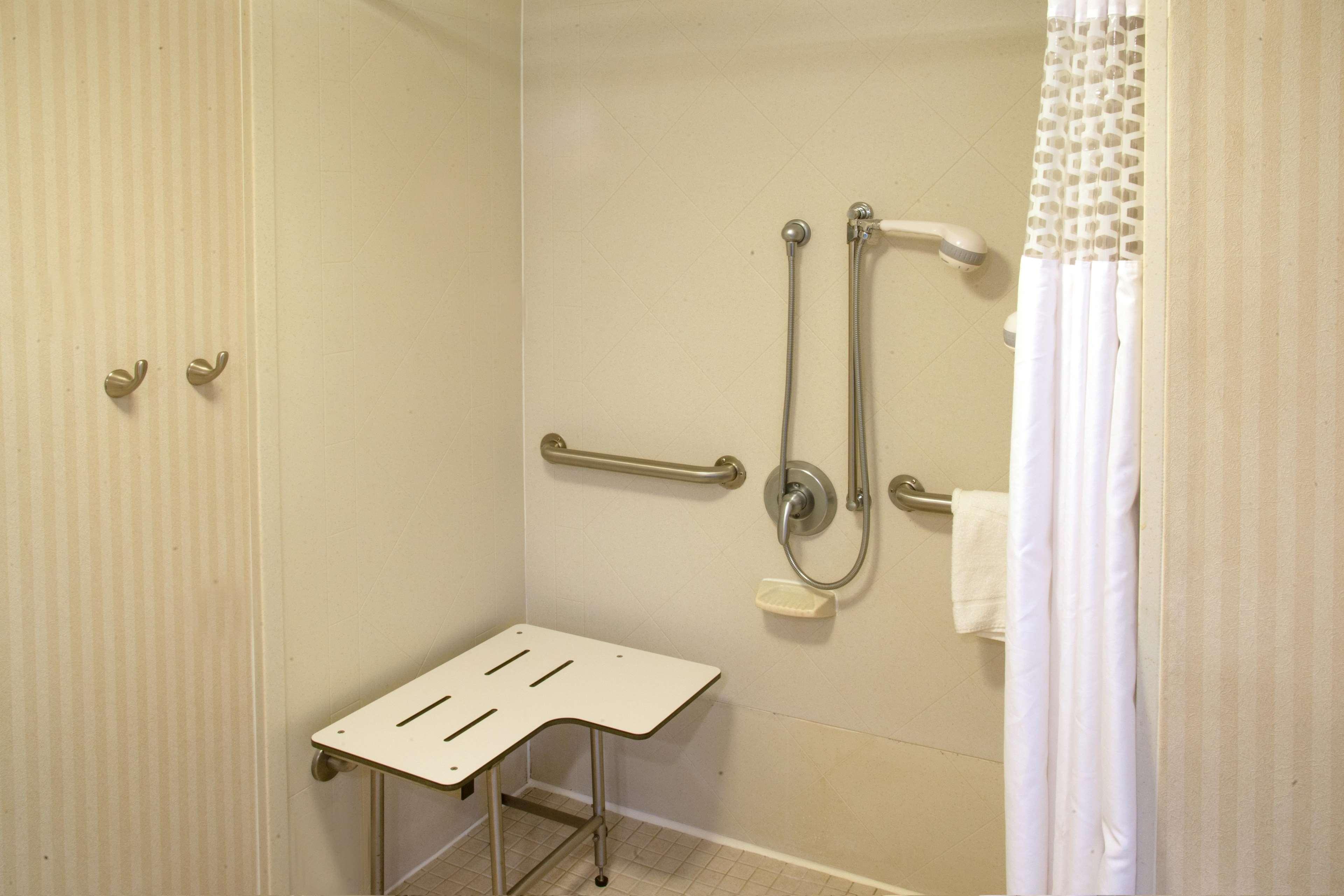 Hampton Inn Charleston Downtown Extérieur photo