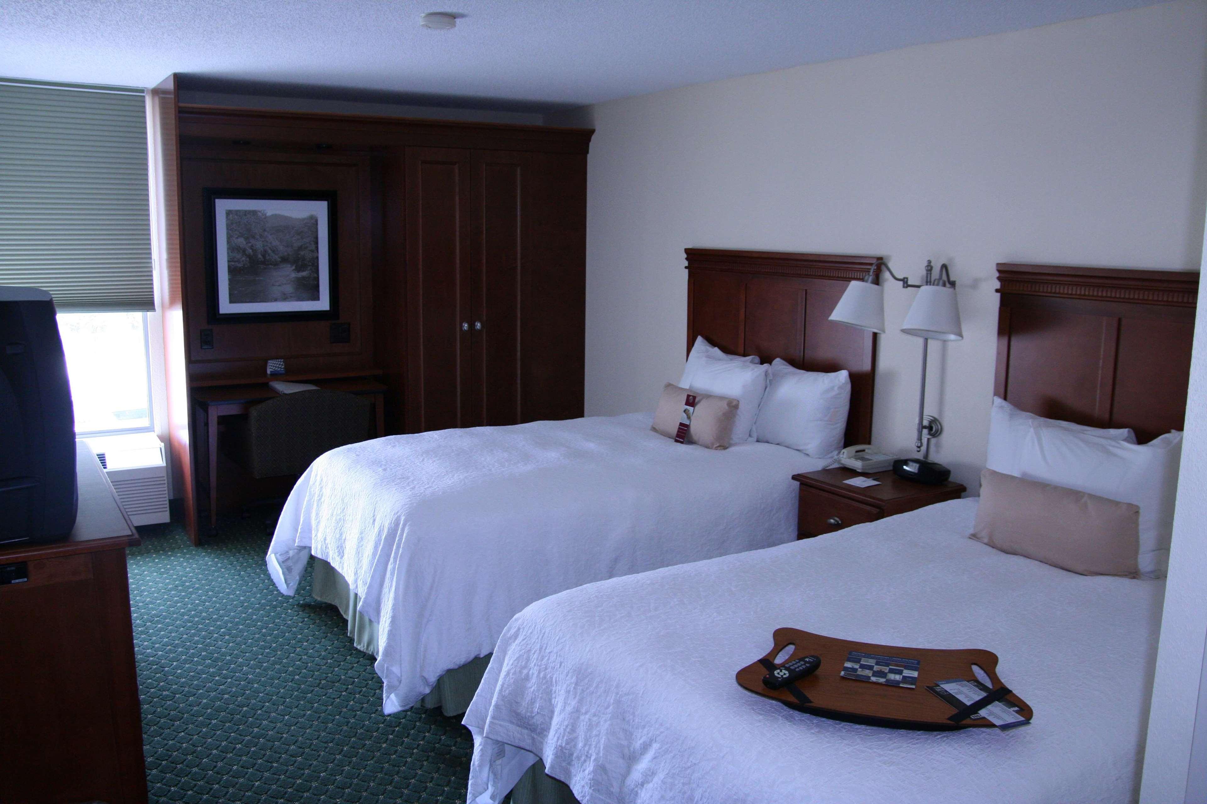 Hampton Inn Charleston Downtown Chambre photo
