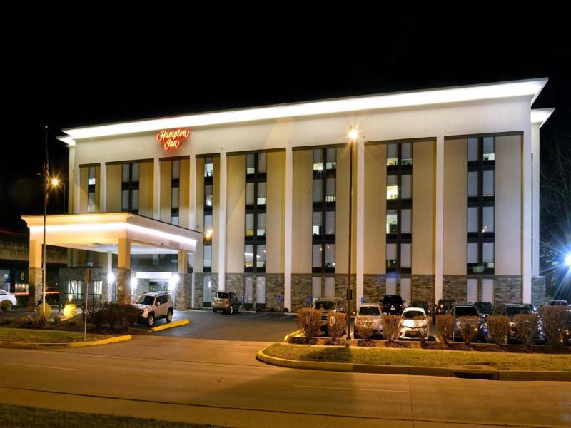 Hampton Inn Charleston Downtown Extérieur photo